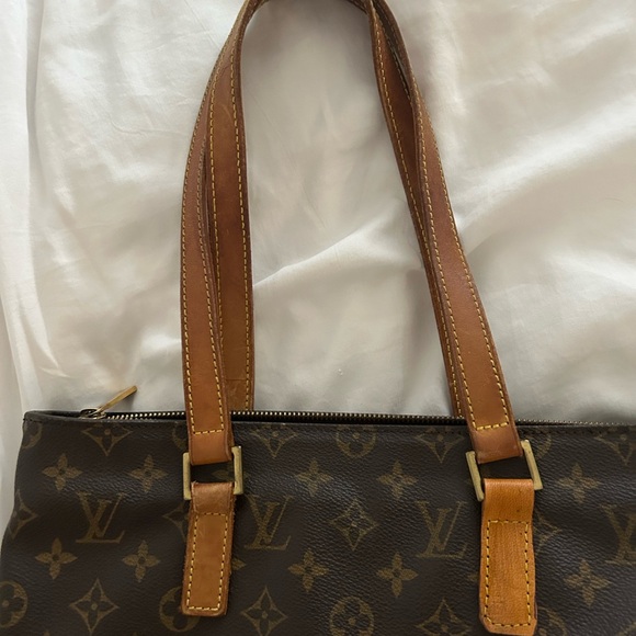 Louis Vuitton tote - Picture 9 of 10